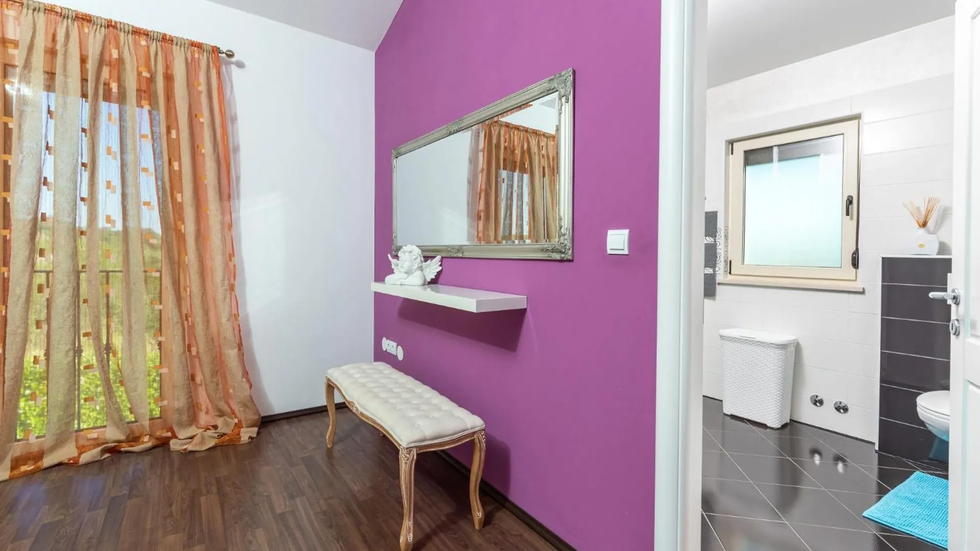 Villa St. Anna In Radetici - Haus Fuer 8 Personen