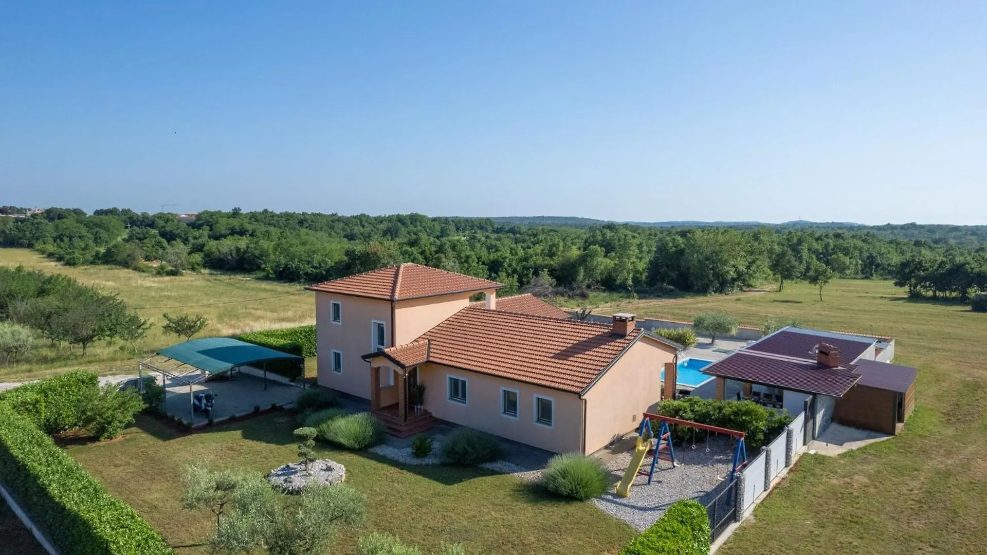 Villa St. Anna In Radetici - Haus Fuer 8 Personen